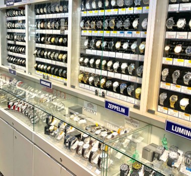 三宮店 国内ブランド腕時計 輸入腕時計販売 時計修理の時計倉庫tokia