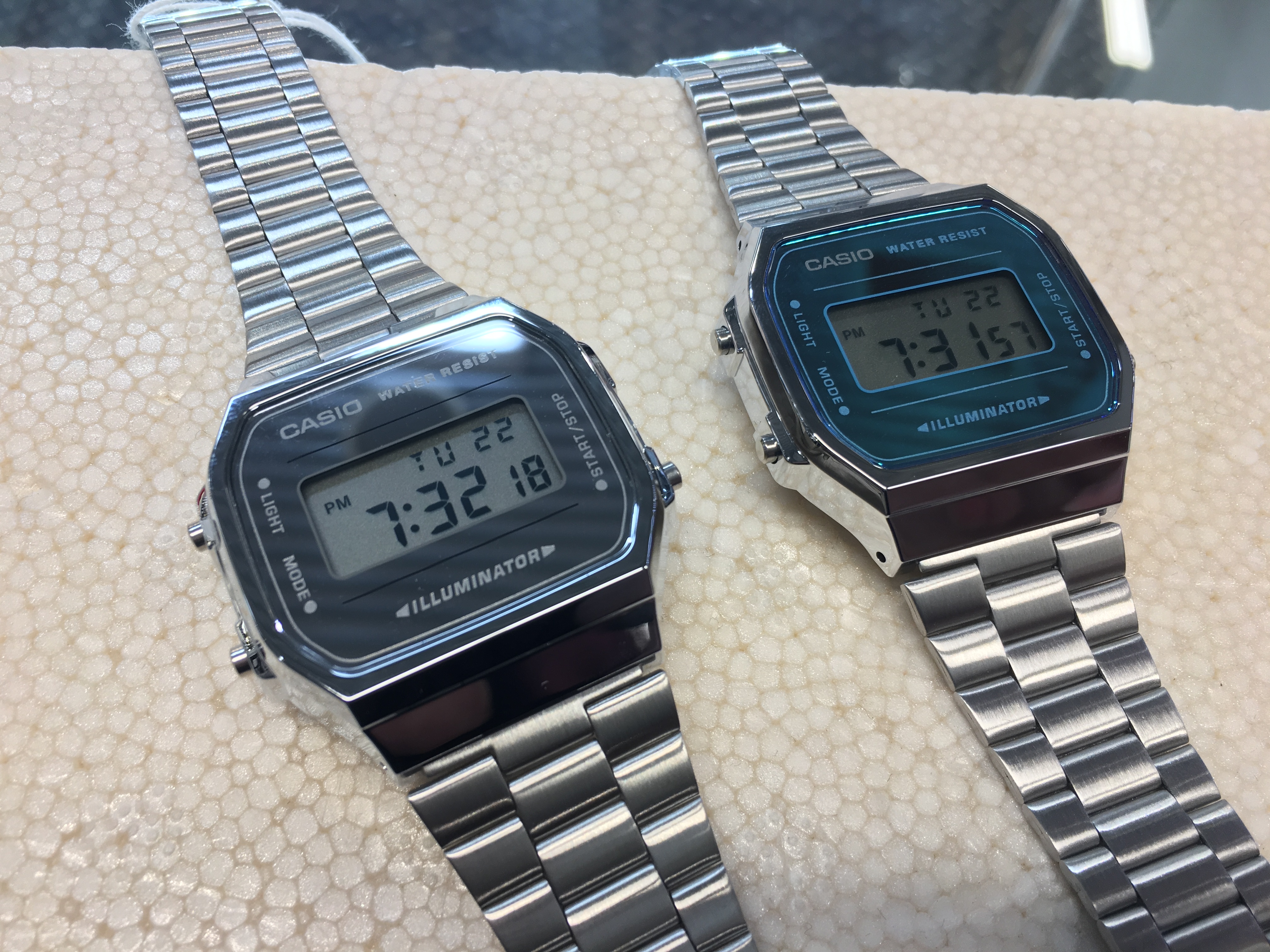 チープCASIO 入荷してます。| 国内ブランド腕時計・輸入腕時計販売・時計修理の時計倉庫TOKIA