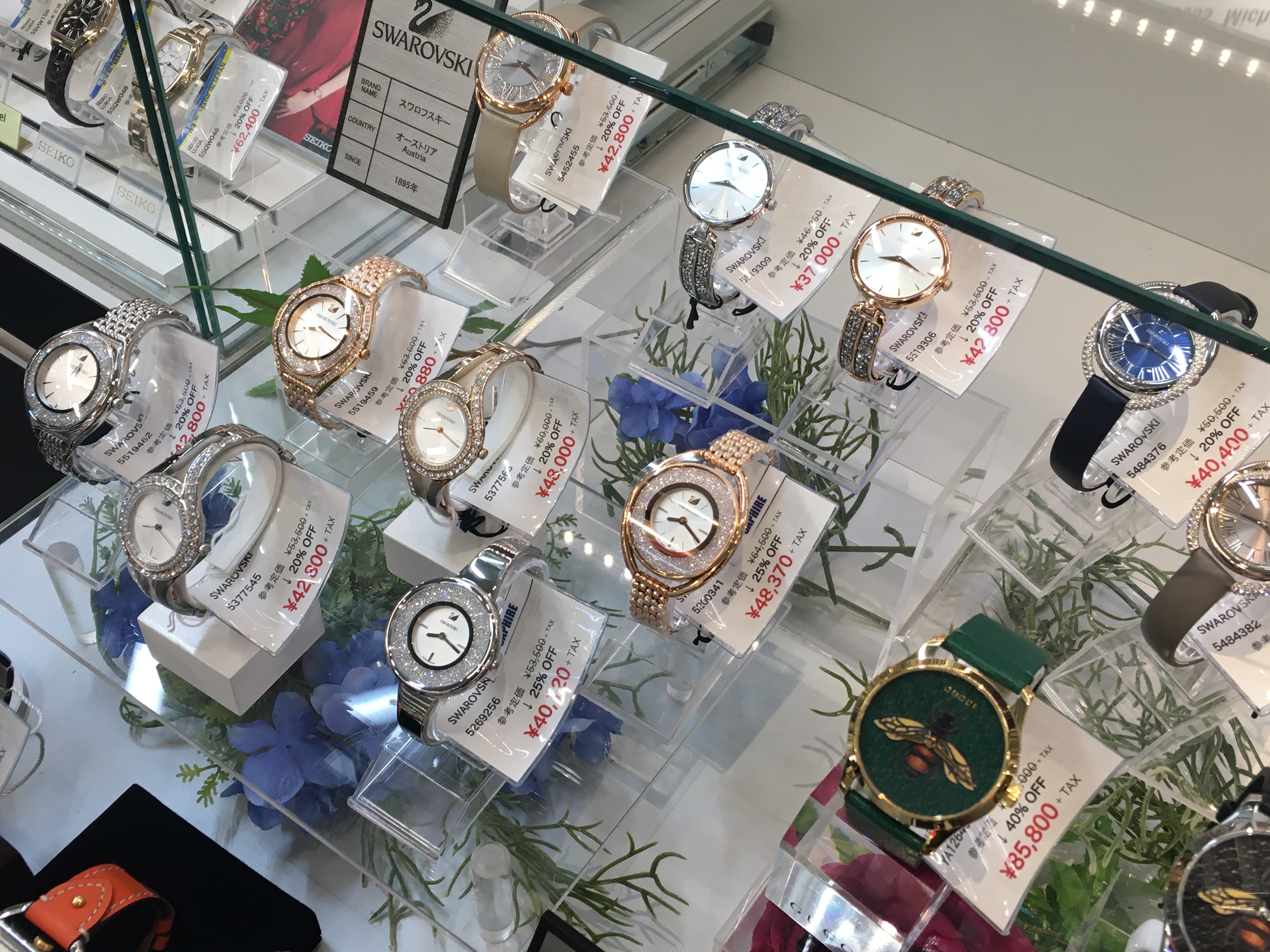 SWAROVSKI 新商品入荷！| 国内ブランド腕時計・輸入腕時計販売・時計修理の時計倉庫TOKIA