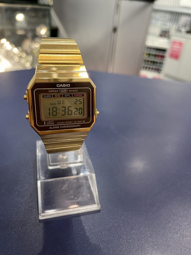 ゴールドの時計をお探しの方は是非！  国内ブランド腕時計・輸入腕時計