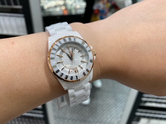 スタッフオススメ商品(VIVIENNE WESTWOOD）| 国内ブランド腕時計・輸入腕時計販売・時計修理の時計倉庫TOKIA