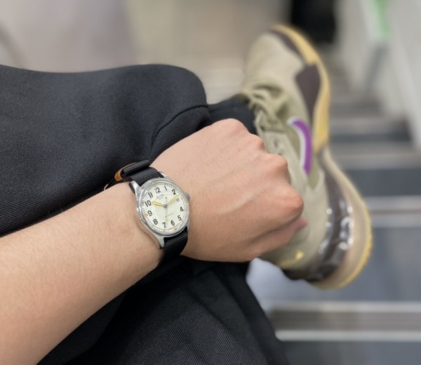 日本製の高品質な腕時計　KUOE