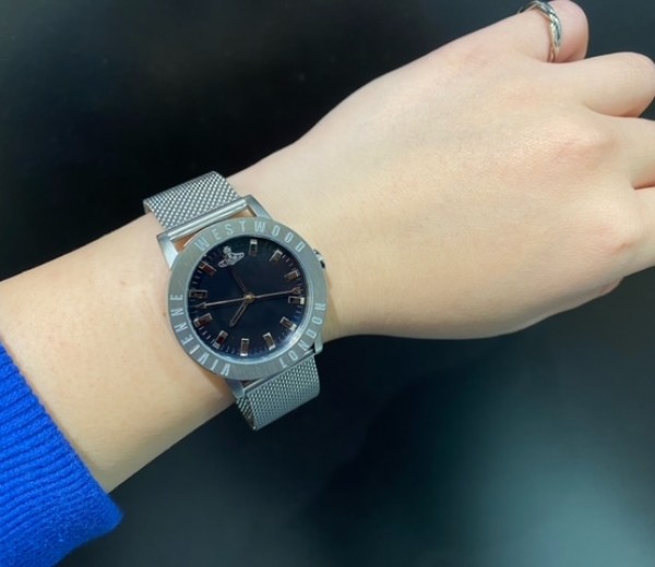 スタッフおすすめ商品(VIVIENNE WESTWOOD)